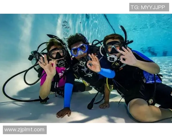 时尚与功能兼备的潜水泳装设计理念与趋势探索