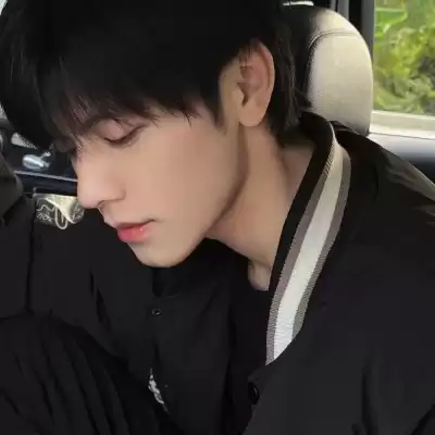 郝依霜